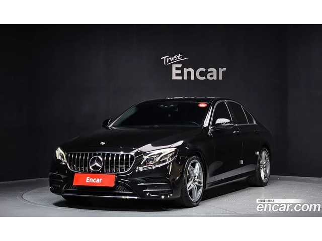 Mercedes-Benz E 300 DIGITAL / ОБДУХ / 360 / HUD / AMG PKG / AMG ВОЛАН - автомобили, коли, обяви за нови и употребявани 0