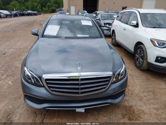 Mercedes-Benz E 300 4MATIC - автомобили, коли, обяви за нови и употребявани 11