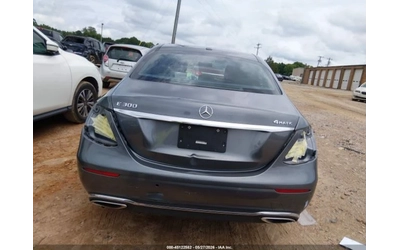 Mercedes-Benz E 300 4MATIC - автомобили, коли, обяви за нови и употребявани 15