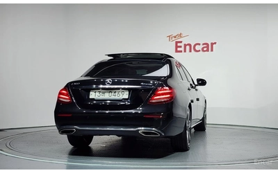 mercedes-benz-e-300 - 3
