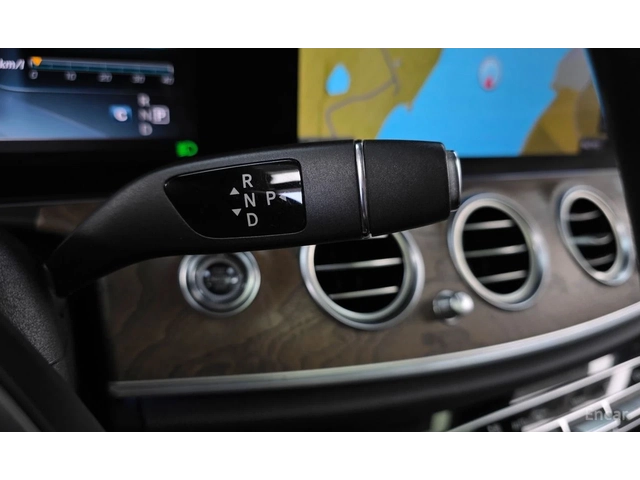 Mercedes-Benz E 300 ДИГИТАЛНО* ТАБЛО* ОБДУХВАНЕ* ХЕДЪП* 360КАМЕРА* - автомобили, коли, обяви за нови и употребявани 11