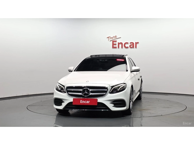 Mercedes-Benz E 300 AMG* 4MATIC* ПОДГРЕВ* КОЖА* ПАНОРАМА* 360* - автомобили, коли, обяви за нови и употребявани 2