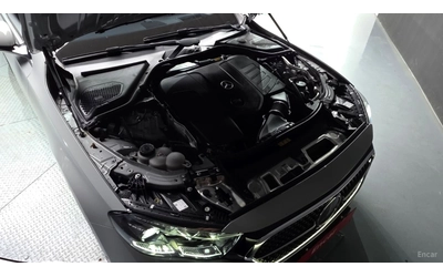mercedes-benz-e-300 - 4