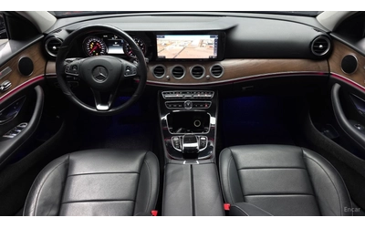 mercedes-benz-e-300 - 4