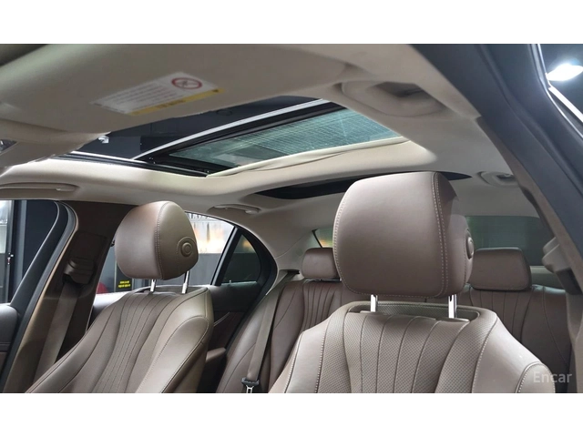 Mercedes-Benz E 300 ДИГИТАЛНО* ТАБЛО* ОБДУХВАНЕ* 360КАМЕРА* - автомобили, коли, обяви за нови и употребявани 13