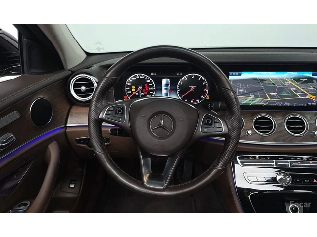 Mercedes-Benz E 300 ДИГИТАЛНО* ТАБЛО* ОБДУХВАНЕ* 360КАМЕРА* - автомобили, коли, обяви за нови и употребявани 7