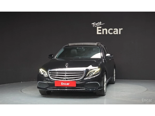 Mercedes-Benz E 300 ДИГИТАЛНО* ТАБЛО* ОБДУХВАНЕ* 360КАМЕРА* ХЕДЪП* - автомобили, коли, обяви за нови и употребявани 2