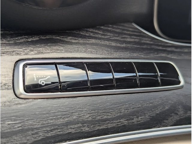 Mercedes-Benz E 300 AMG LINE* 4MATIC* 360* PANO* BURMESTER* DISTRO - автомобили, коли, обяви за нови и употребявани 9