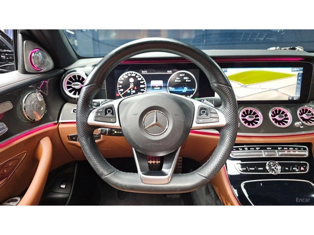 Mercedes-Benz E 300 4MATIC* AMG* 360* Подгрев* Обдухване* ПАНО - автомобили, коли, обяви за нови и употребявани 12