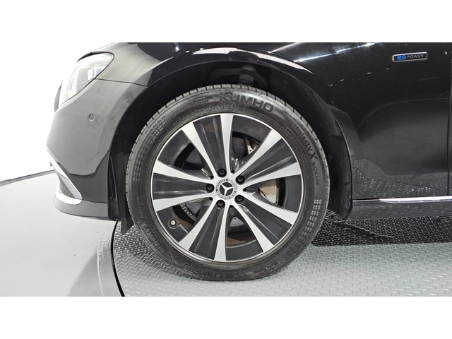 Mercedes-Benz E 300 EXCLUSIVE* HYBRID* 4MATIC* DIS* ОБДУХ* КРАЙНА ЦЕНА - автомобили, коли, обяви за нови и употребявани 4