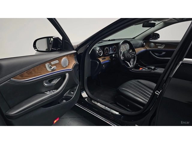 Mercedes-Benz E 300 4MATIC EXCLUSIVE* КОЖА* ОБДУХВ* НАВИ* ПАНО - автомобили, коли, обяви за нови и употребявани 8
