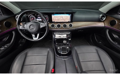 mercedes-benz-e-300 - 5