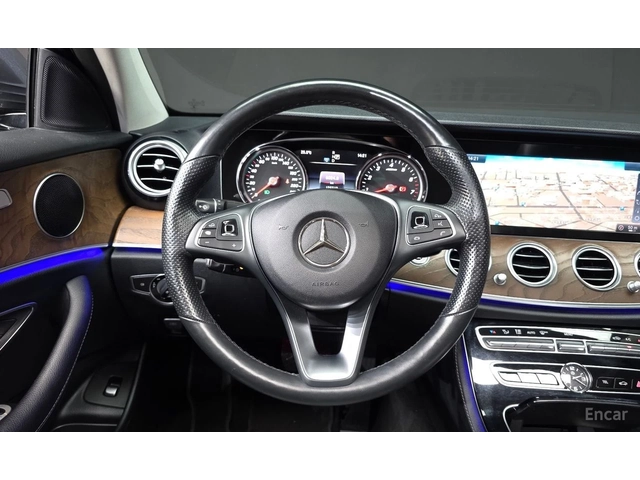 Mercedes-Benz E 300 4MATIC* ПОДГРЕВ* 360КАМЕРА* КЕЙЛЕС* - автомобили, коли, обяви за нови и употребявани 6