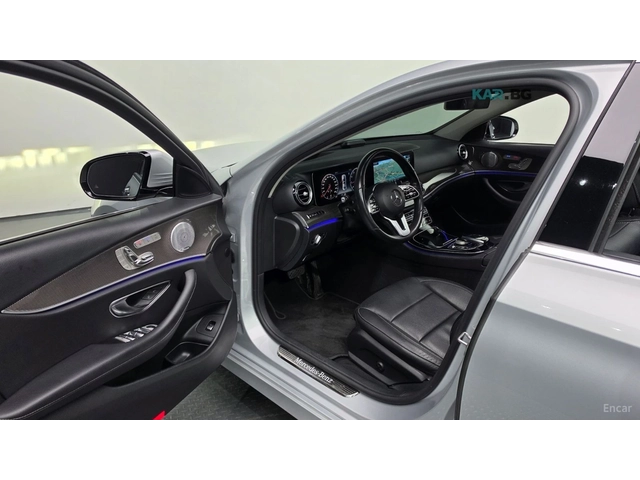 Mercedes-Benz E 300 AMG 4MATIC* 360* DISTRONIC* BURMESTER* PANO* ОБДУХ - автомобили, коли, обяви за нови и употребявани 2