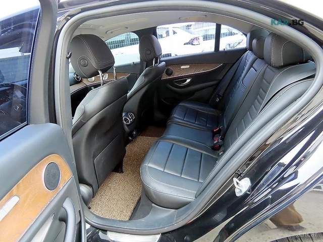 Mercedes-Benz E 300 Exclusive* КОЖА* ОБДУХВ* ПАНО* НАВИ - автомобили, коли, обяви за нови и употребявани 5