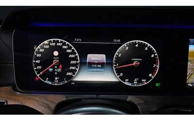Mercedes-Benz E 300 4MATIC Exclusive | HUD | 360  Камера | Вентилирани - автомобили, коли, обяви за нови и употребявани 6