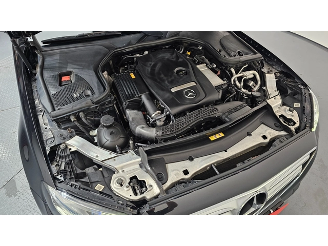 Mercedes-Benz E 300 4MATIC Avantgarde - автомобили, коли, обяви за нови и употребявани 5