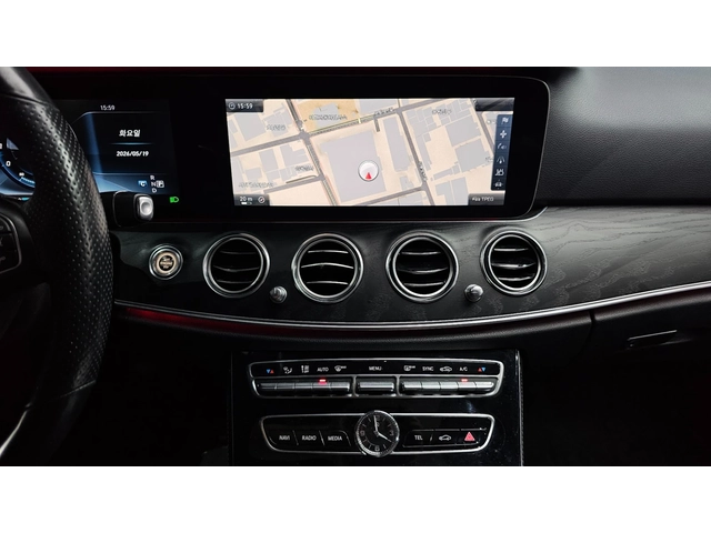 Mercedes-Benz E 300 E300 Avantgarde | 360  | MEMORY | Панорама - автомобили, коли, обяви за нови и употребявани 8