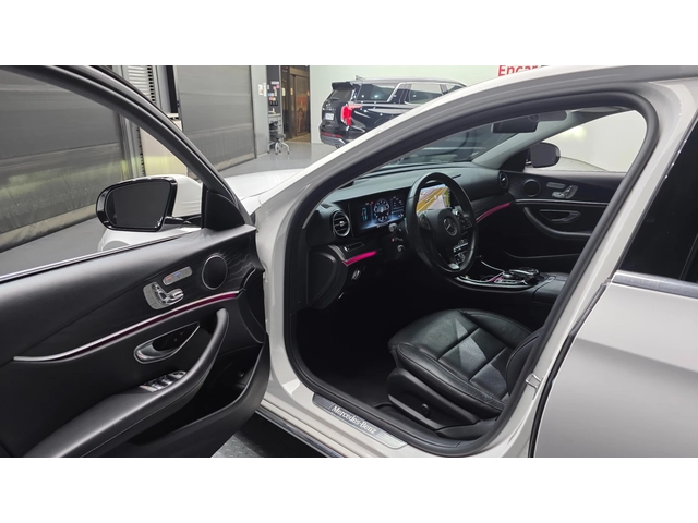 Mercedes-Benz E 300 E300 4MATIC Avantgarde | HUD | 360  Камера| Digita - автомобили, коли, обяви за нови и употребявани 13