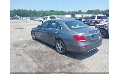 mercedes-benz-e-300 - 5