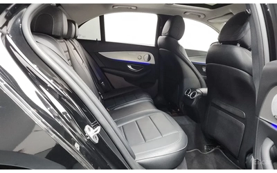 Mercedes-Benz E 300 AMG | BURMESTER | DIGITAL | ОБДУХ | ПАНОРАМА | 360 - автомобили, коли, обяви за нови и употребявани 8