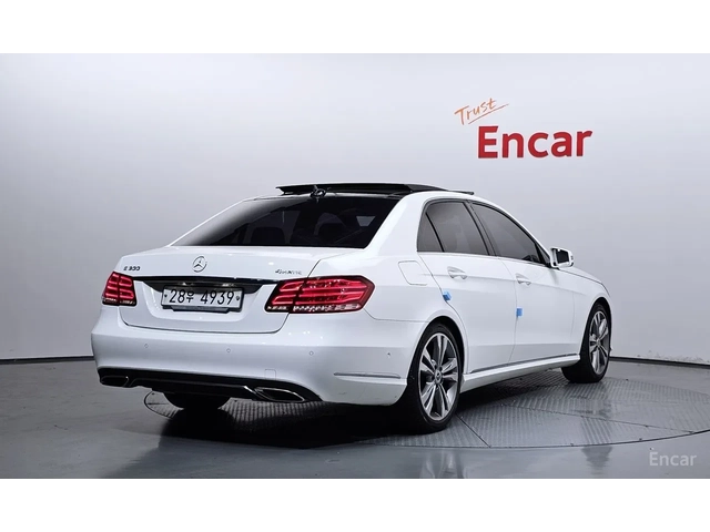 Mercedes-Benz E 300 4MATIC - автомобили, коли, обяви за нови и употребявани 1