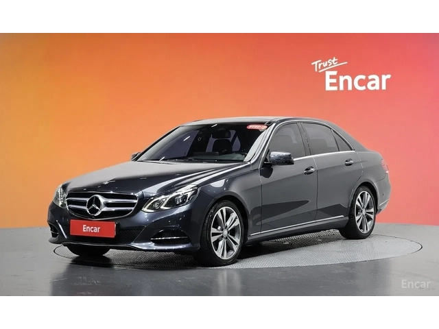 Mercedes-Benz E 300 4MATIC - автомобили, коли, обяви за нови и употребявани 0