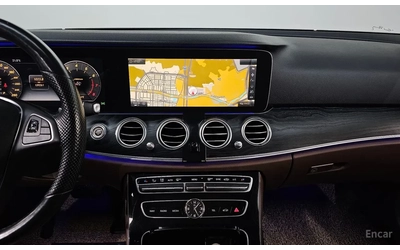 Mercedes-Benz E 300 4 Matic /DISTRONIC/360 CAM / ОБДУХ / HEAD UP/ PANO - автомобили, коли, обяви за нови и употребявани 10