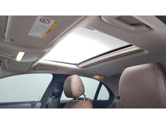 Mercedes-Benz E 300 4MATIC Avantgarde | HUD | 360  | Вентилация - автомобили, коли, обяви за нови и употребявани 12