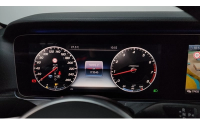 mercedes-benz-e-300 - 5