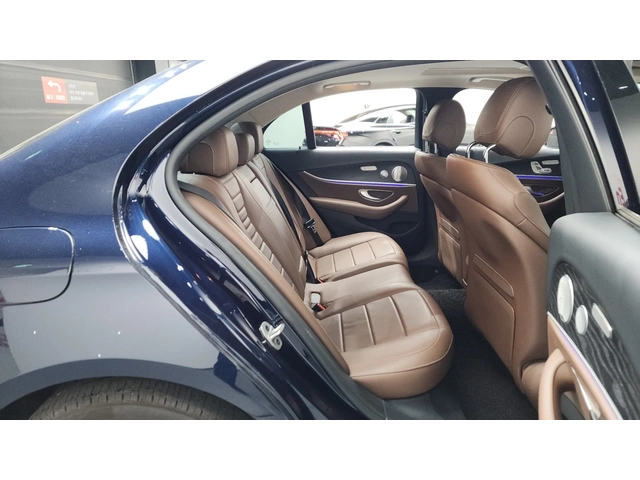 Mercedes-Benz E 300 4MATIC Avantgarde | HUD | 360  | Вентилация - автомобили, коли, обяви за нови и употребявани 7