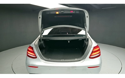 mercedes-benz-e-300 - 3