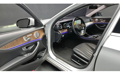 mercedes-benz-e-300 - 5