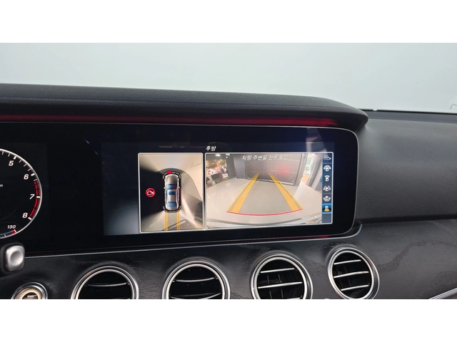 Mercedes-Benz E 300 E300 4MATIC Avantgarde | HUD | 360  камера | - автомобили, коли, обяви за нови и употребявани 12