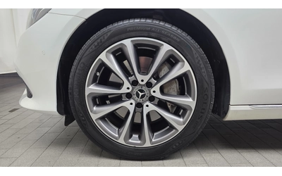 Mercedes-Benz E 300 Model 2018 - автомобили, коли, обяви за нови и употребявани 16