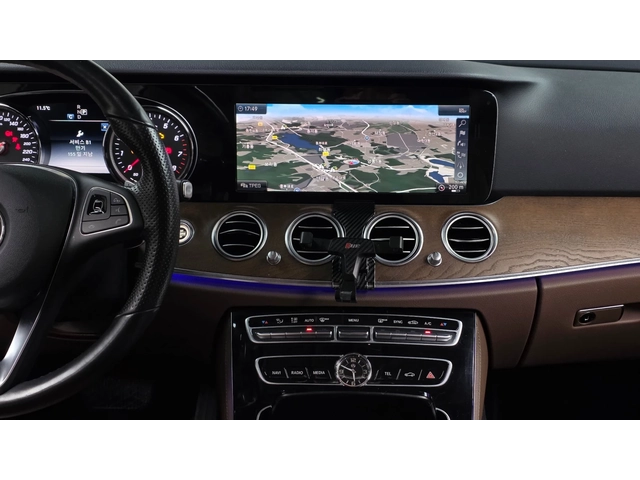 Mercedes-Benz E 300 Model 2018 - автомобили, коли, обяви за нови и употребявани 8