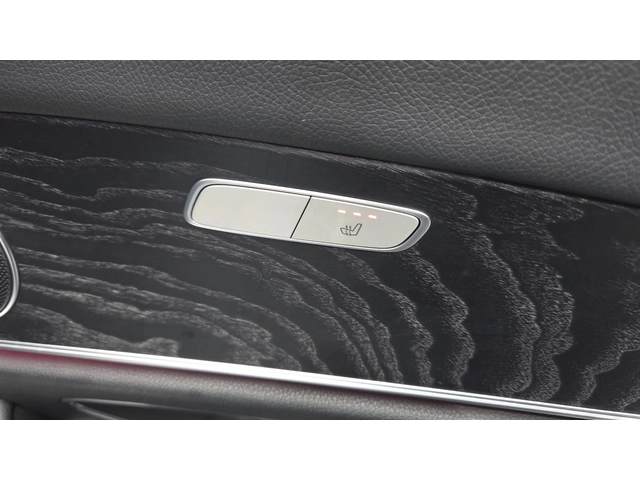 Mercedes-Benz E 300 360  | Панорама | Вентилация | Памет - автомобили, коли, обяви за нови и употребявани 13