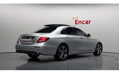 mercedes-benz-e-300 - 1