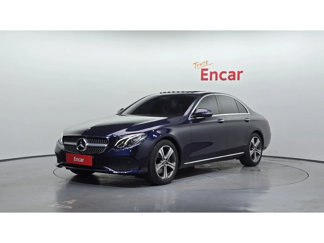 Mercedes-Benz E 300 Avantgarde - автомобили, коли, обяви за нови и употребявани 0