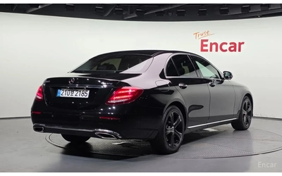 mercedes-benz-e-300 - 1