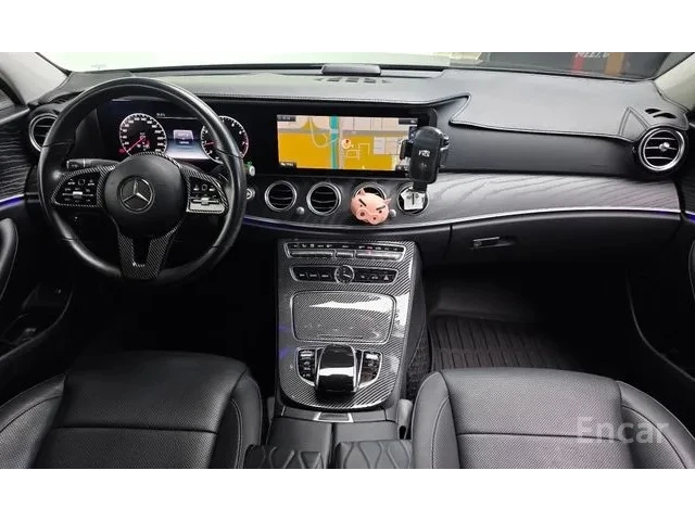 Mercedes-Benz E 300 E300 4MATIC Avantgarde | 360  Камера | HUD | - автомобили, коли, обяви за нови и употребявани 4