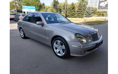 mercedes-benz-e-320 - 1