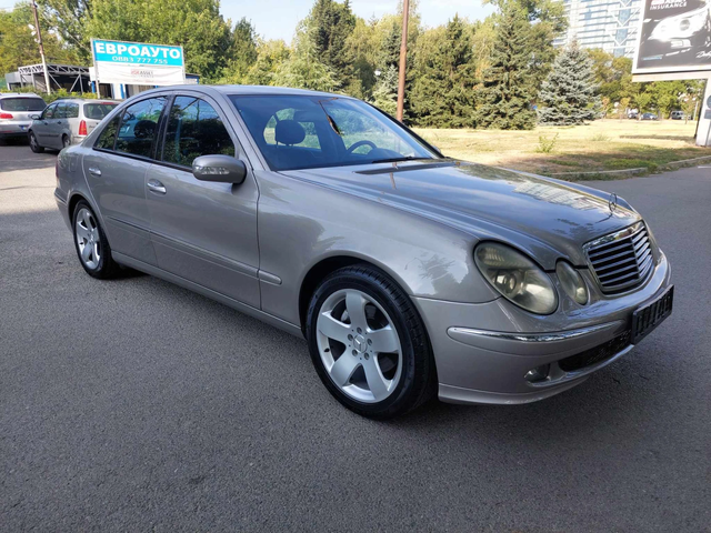 Mercedes-Benz E 320 CDI AVANTGARDE - автомобили, коли, обяви за нови и употребявани 1