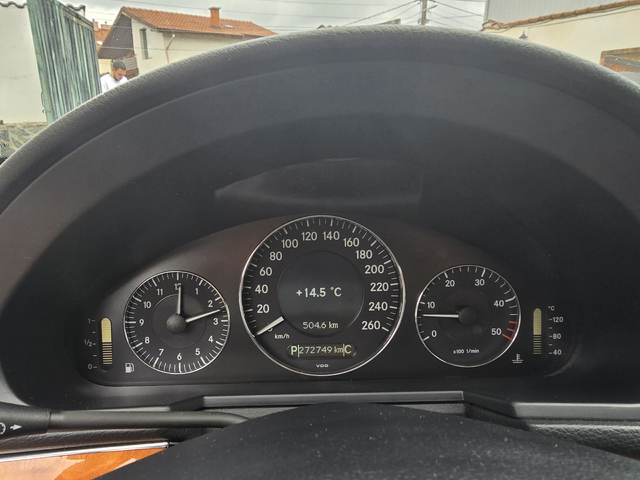 Mercedes-Benz E 320 CDI FACELIFT - автомобили, коли, обяви за нови и употребявани 15