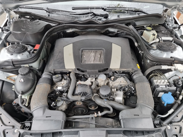 Mercedes-Benz E 350 4x4/AVANTGARDE/EURO5B - автомобили, коли, обяви за нови и употребявани 12