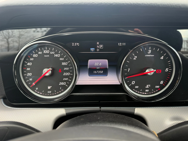 Mercedes-Benz E 350 D AMG - автомобили, коли, обяви за нови и употребявани 14