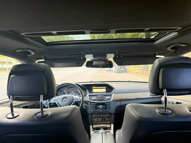 Mercedes-Benz E 350 ГАЗ* AMG-пакет* 4-MATIC* ПОДГРЕВ* АВТОПИЛОТ* Ел.Се - автомобили, коли, обяви за нови и употребявани 13