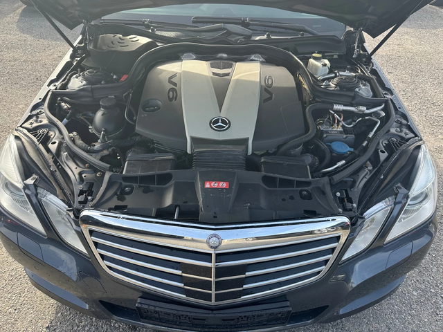 Mercedes-Benz E 350 AVANTGARDE* 231к.с* DISTRONIC* МЪРТВА ЗОНА - автомобили, коли, обяви за нови и употребявани 16