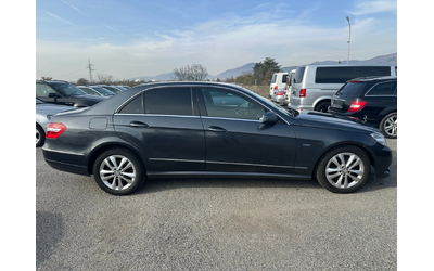 Mercedes-Benz E 350 AVANTGARDE* 231к.с* DISTRONIC* МЪРТВА ЗОНА - автомобили, коли, обяви за нови и употребявани 6