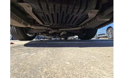 Mercedes-Benz E 350 - автомобили, коли, обяви за нови и употребявани 12